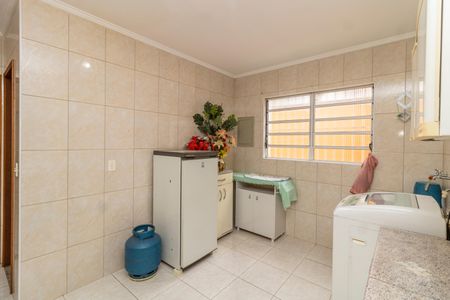 Casa à venda com 142m², 3 quartos e 2 vagasÁrea de Serviço