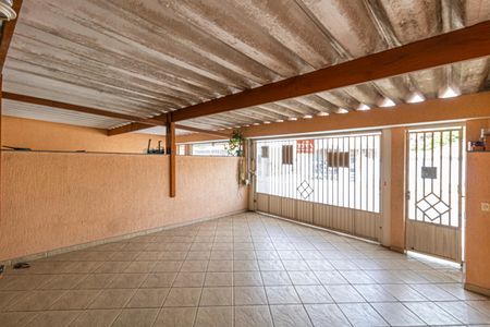 Casa à venda com 142m², 3 quartos e 2 vagasGaragem