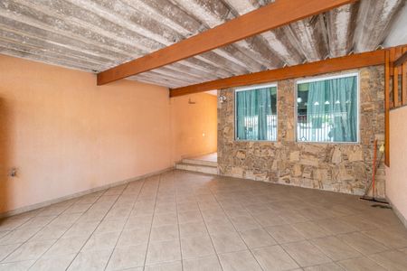 Casa à venda com 142m², 3 quartos e 2 vagasGaragem