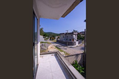 Varanda da Suíte 1 de casa de condomínio para alugar com 3 quartos, 150m² em Arsenal, São Gonçalo