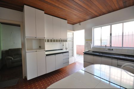 Casa para alugar com 71m², 2 quartos e sem vagaCozinha