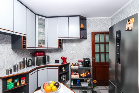 Casa à venda com 234m², 3 quartos e 4 vagas Casa à venda com 234m², 3 quartos e 4 vagasCozinha