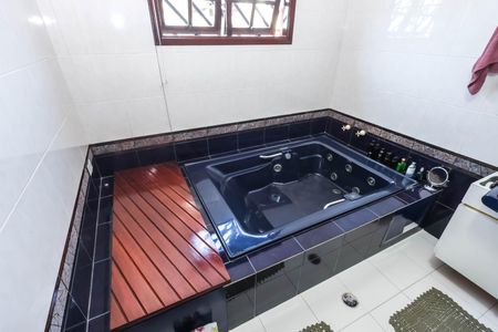 Casa à venda com 234m², 3 quartos e 4 vagas Casa à venda com 234m², 3 quartos e 4 vagasSuíte 1