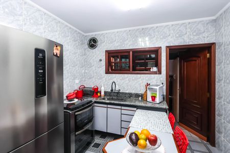 Casa à venda com 234m², 3 quartos e 4 vagas Casa à venda com 234m², 3 quartos e 4 vagasCozinha