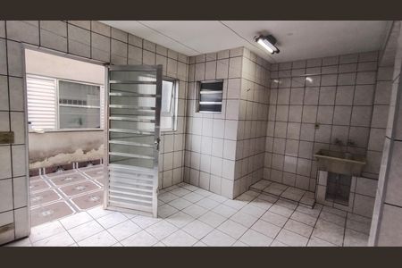 Casa para alugar com 172m², 2 quartos e 2 vagas Casa para alugar com 172m², 2 quartos e 2 vagasÁrea de serviço