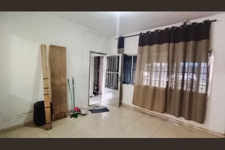 Sala de casa para alugar com 2 quartos, 172m² em Vila Maria de Maggi, Suzano