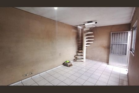 Casa para alugar com 172m², 2 quartos e 2 vagas Casa para alugar com 172m², 2 quartos e 2 vagasSala 2