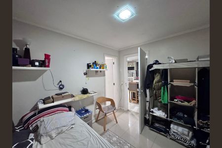 Casa de condomínio para alugar com 257m², 4 quartos e 3 vagas Casa de condomínio para alugar com 257m², 4 quartos e 3 vagasSuíte 2