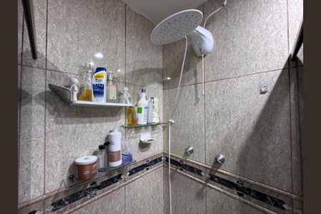 Casa de condomínio para alugar com 257m², 4 quartos e 3 vagas Casa de condomínio para alugar com 257m², 4 quartos e 3 vagasSuíte 1 - Banheiro