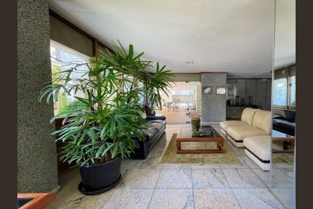 Apartamento à venda com 4 quartos, 202m² em Funcionários, Belo Horizonte