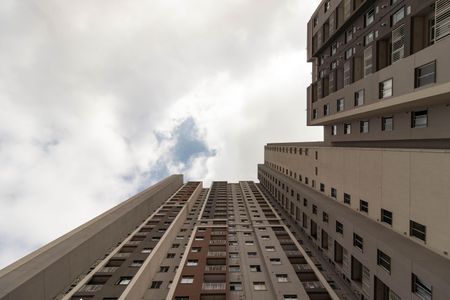 Apartamento para alugar com 37m², 2 quartos e sem vaga Apartamento para alugar com 37m², 2 quartos e sem vagaFachada