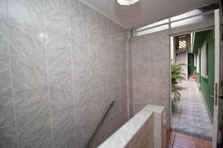 Casa para alugar com 200m², 3 quartos e sem vaga Casa para alugar com 200m², 3 quartos e sem vagaCorredor