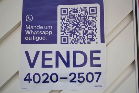 Casa para alugar com 200m², 3 quartos e sem vaga Casa para alugar com 200m², 3 quartos e sem vagaFachada - Placa instalada