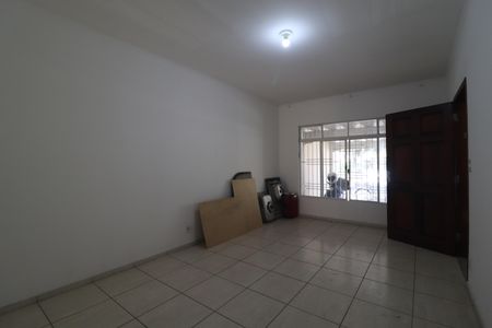 Sala de casa para alugar com 4 quartos, 175m² em Vila Curuçá, Santo André