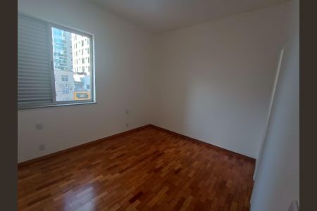 Apartamento à venda com 3 quartos, 100m² em Gutierrez, Belo Horizonte