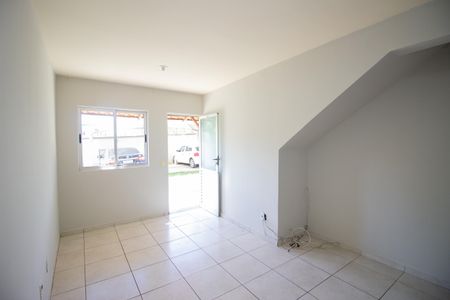 Sala de casa de condomínio para alugar com 2 quartos, 59m² em Cândida Ferreira, Contagem