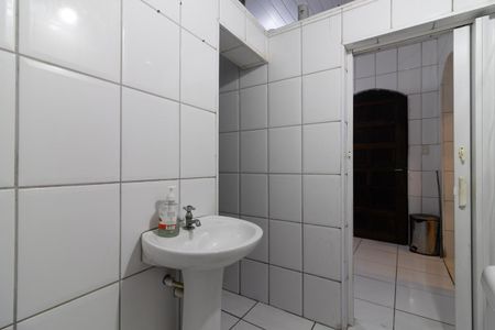 Casa à venda com 150m², 2 quartos e 7 vagasBanheiro