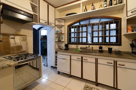 Casa à venda com 150m², 2 quartos e 7 vagasCozinha