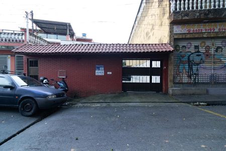 Casa à venda com 150m², 2 quartos e 7 vagasFachada