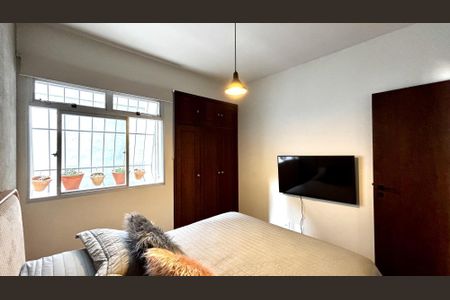 Apartamento à venda com 2 quartos, 65m² em Anchieta, Belo Horizonte