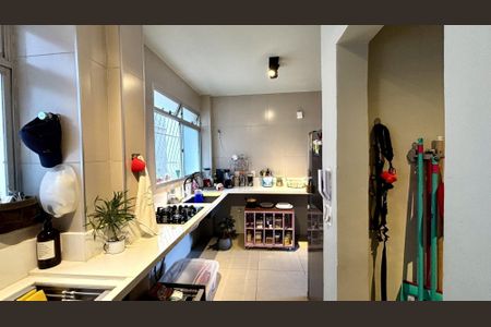 Apartamento à venda com 2 quartos, 65m² em Anchieta, Belo Horizonte