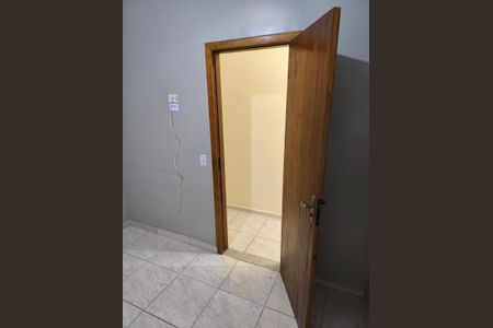 Quarto de casa para alugar com 3 quartos, 120m² em Residencial Marco Polo, Cotia