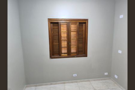 Quarto de casa para alugar com 3 quartos, 120m² em Residencial Marco Polo, Cotia