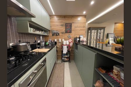 Apartamento para alugar com 90m², 2 quartos e 2 vagasCozinha