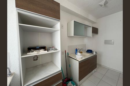 Cozinha de apartamento para alugar com 2 quartos, 42m² em Jardim Boa Vista (zona Oeste), Osasco