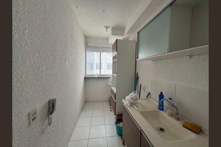 Cozinha de apartamento para alugar com 2 quartos, 42m² em Jardim Boa Vista (zona Oeste), Osasco