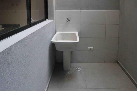 Apartamento para alugar com 43m², 2 quartos e sem vaga Apartamento para alugar com 43m², 2 quartos e sem vagaÁrea de Serviço