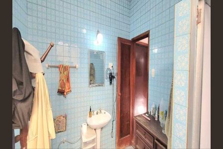 Casa à venda com 7 quartos, 400m² em Santo Antônio, Belo Horizonte