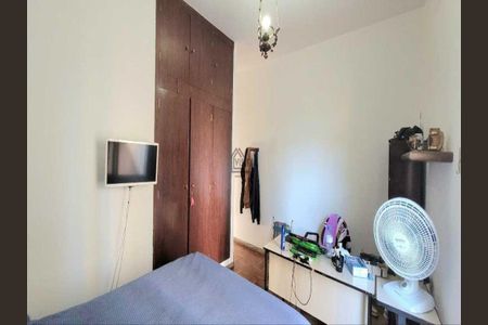 Casa à venda com 7 quartos, 400m² em Santo Antônio, Belo Horizonte