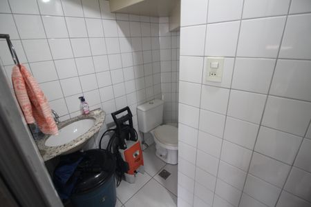 Apartamento à venda com 250m², 4 quartos e 4 vagasBanheiro 2