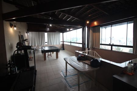 Apartamento à venda com 250m², 4 quartos e 4 vagasCobertura