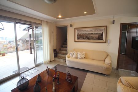 Apartamento à venda com 250m², 4 quartos e 4 vagasSala 2