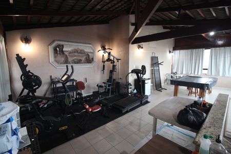 Apartamento à venda com 250m², 4 quartos e 4 vagasCobertura