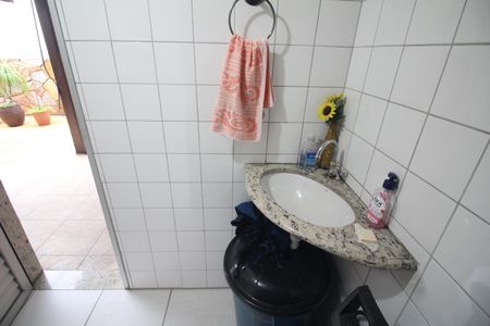 Apartamento à venda com 250m², 4 quartos e 4 vagasBanheiro 2