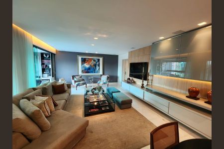 Apartamento à venda com 4 quartos, 181m² em Funcionários, Belo Horizonte