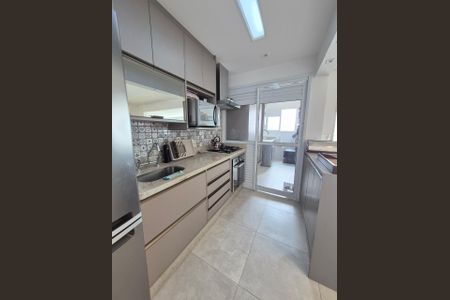 Apartamento à venda com 110m², 3 quartos e 2 vagasFoto 02