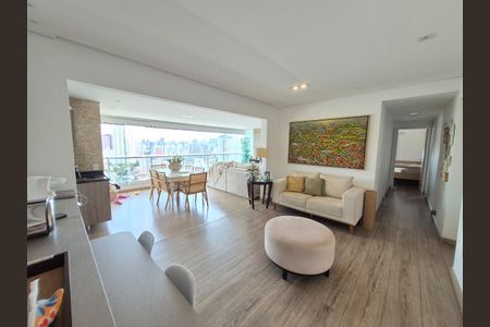 Foto 01 de apartamento à venda com 3 quartos, 110m² em Cambuci, São Paulo