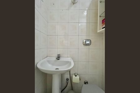 Apartamento para alugar com 121m², 2 quartos e 3 vagasBanheiro