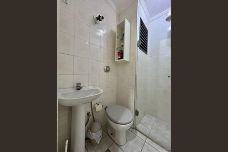 Apartamento para alugar com 121m², 2 quartos e 3 vagasBanheiro