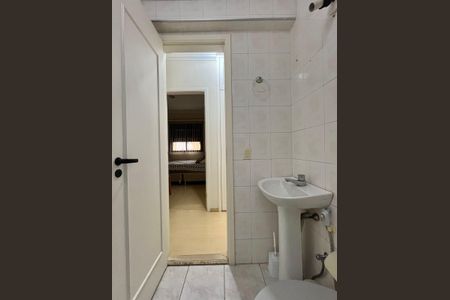 Apartamento para alugar com 121m², 2 quartos e 3 vagasBanheiro