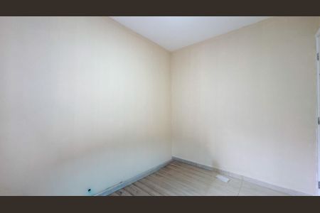 Quarto 2 de apartamento para alugar com 2 quartos, 40m² em Vila Damaceno, São Paulo
