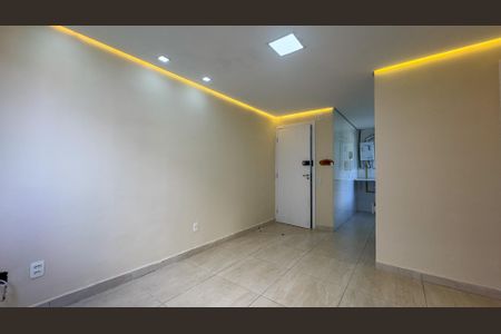 Sala de apartamento para alugar com 2 quartos, 40m² em Vila Damaceno, São Paulo