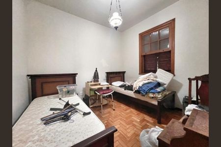 Casa à venda com 3 quartos, 270m² em Santo Antônio, Belo Horizonte
