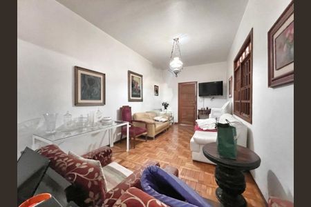 Casa à venda com 3 quartos, 270m² em Santo Antônio, Belo Horizonte