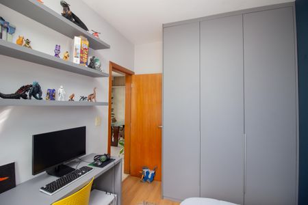 Apartamento à venda com 69m², 2 quartos e 2 vagasQuarto 1