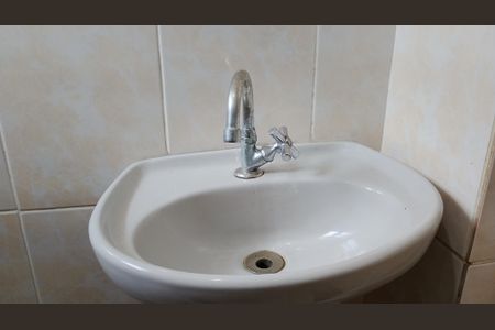 Casa para alugar com 120m², 3 quartos e 8 vagasBanheiro 1